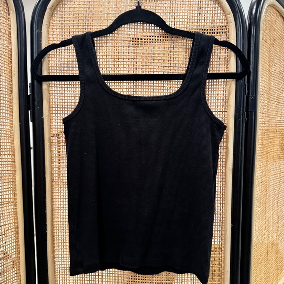 MTV Black and Pink Logo Tank Top - Picture 3 of 3